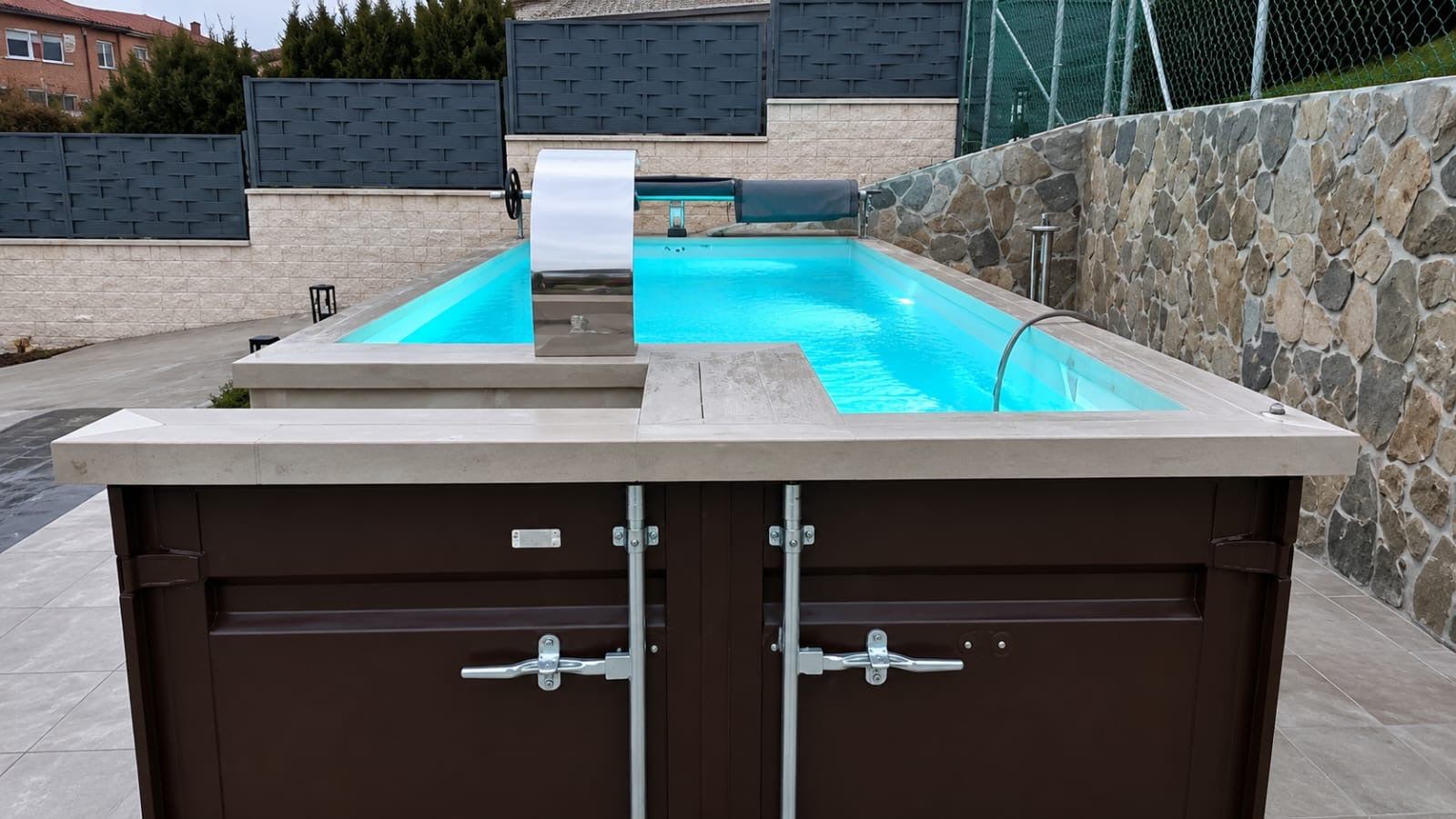 Piscina contenedor de alta gama
