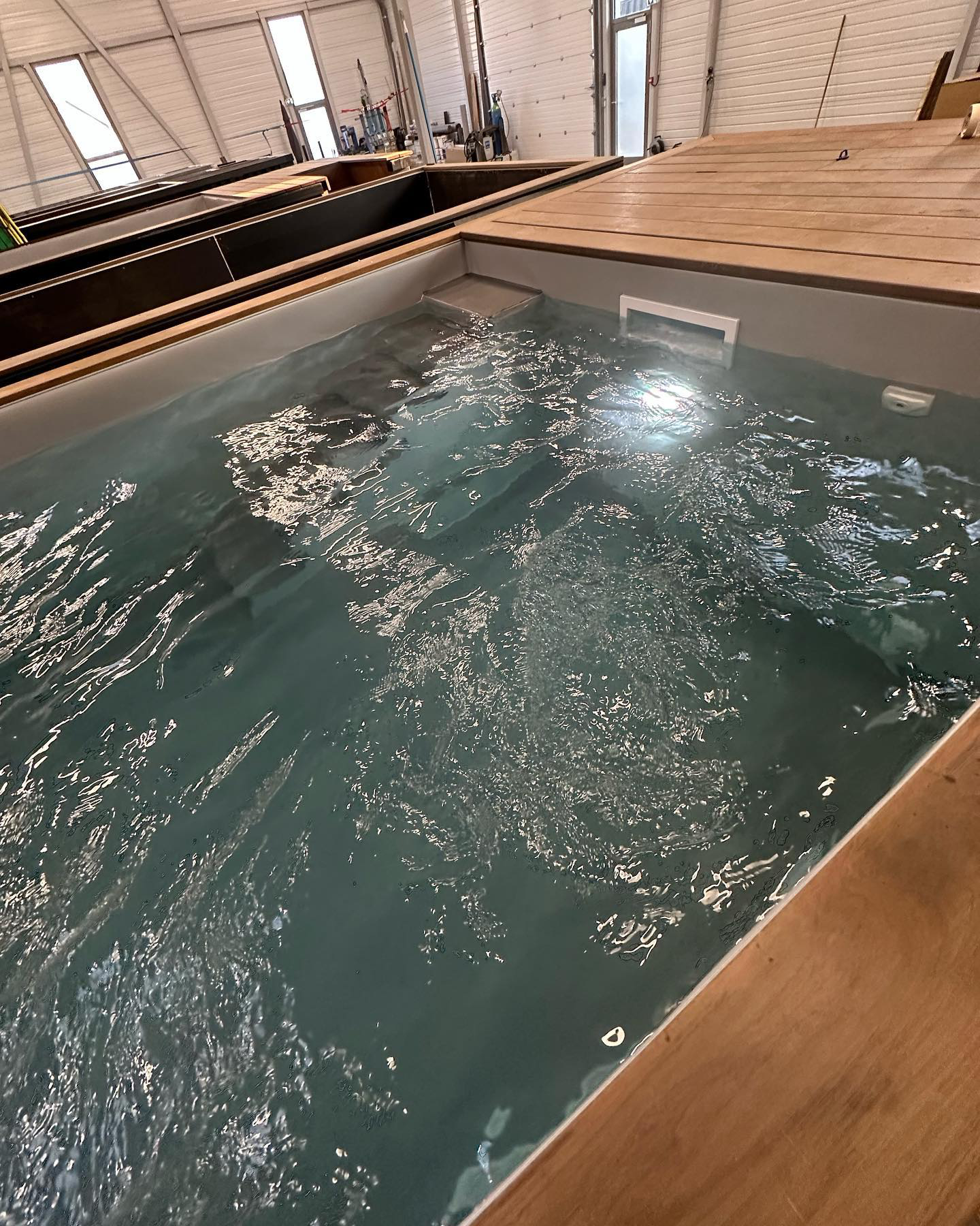 Piscina moderna