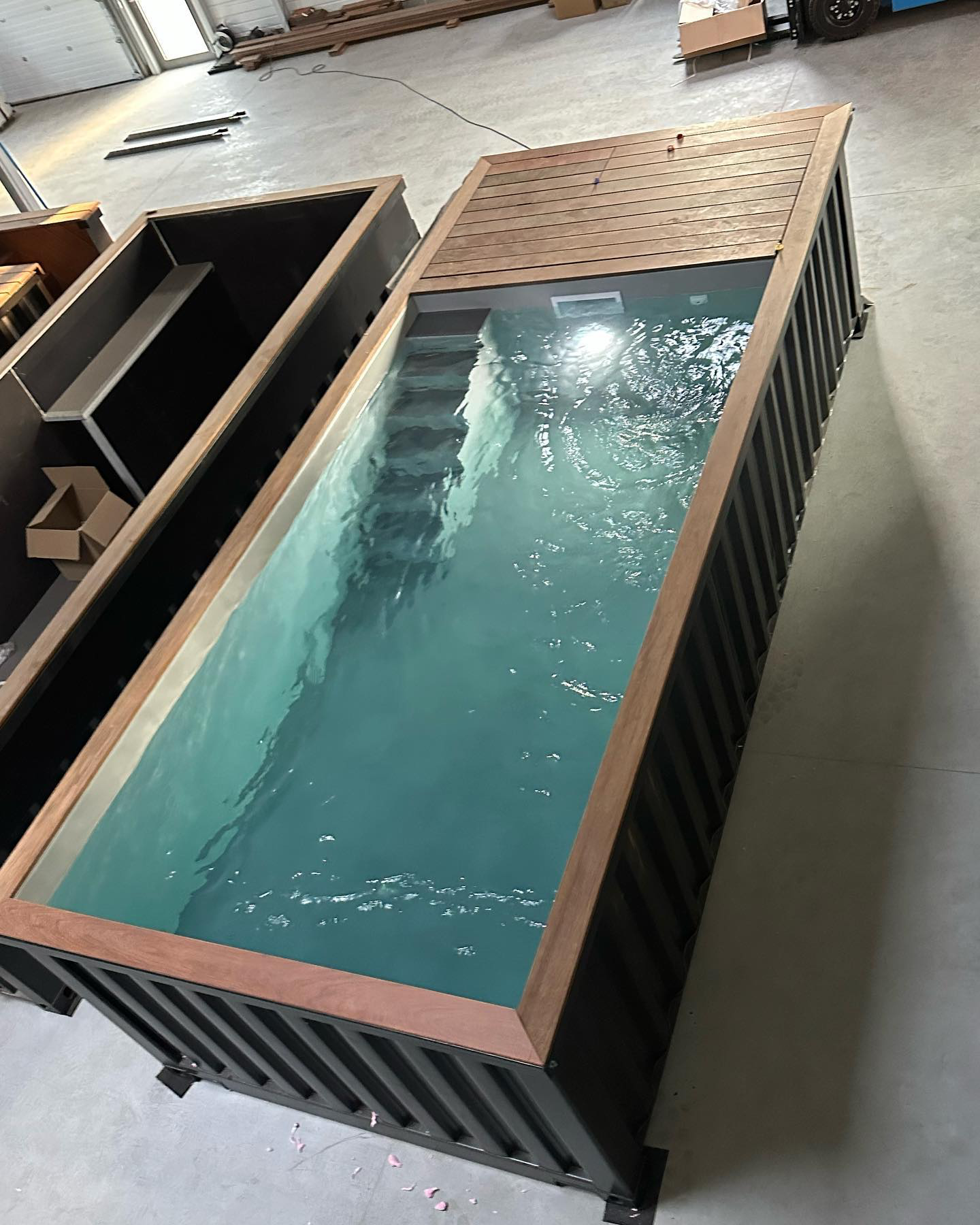 Piscina moderna